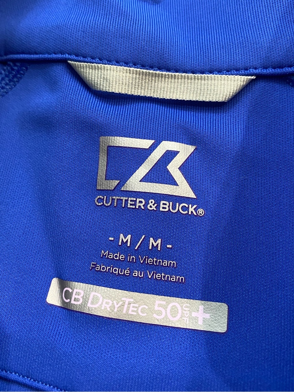 Cutter & Buck Quarter Zip - Picture 3 of 4